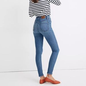 Madewell 11" High-Rise Skinny Jeans in Maricopa Wash